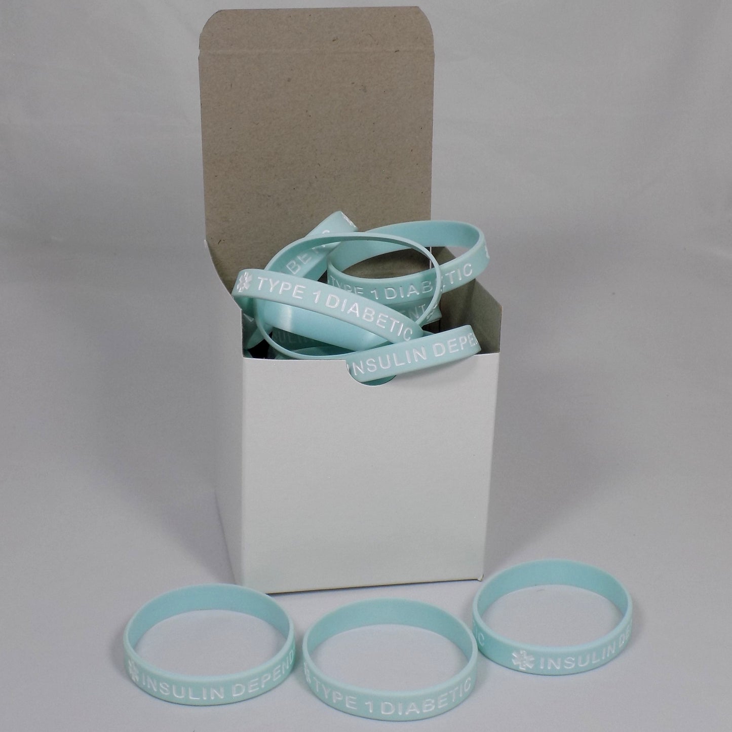 Enhance Patient Safety and Visibility: Type 1 Diabetic Medical Alert Bracelets (25-Pack)