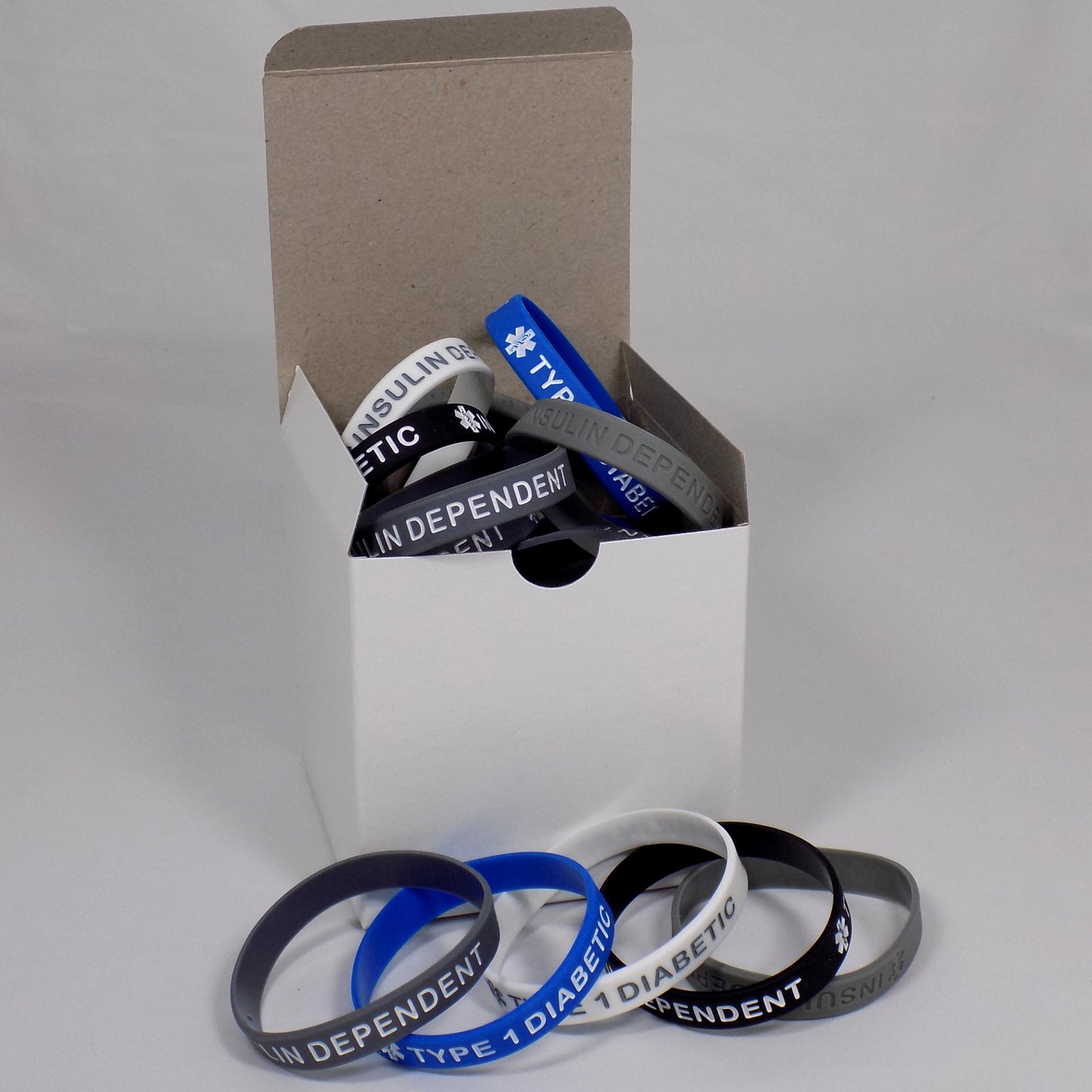 Enhance Patient Safety and Visibility: Type 1 Diabetic Medical Alert Bracelets (25-Pack)